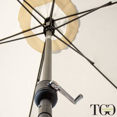 Ombrellone da giardino inclinabile 3x3 in alluminio Amalfi dettaglio interno
