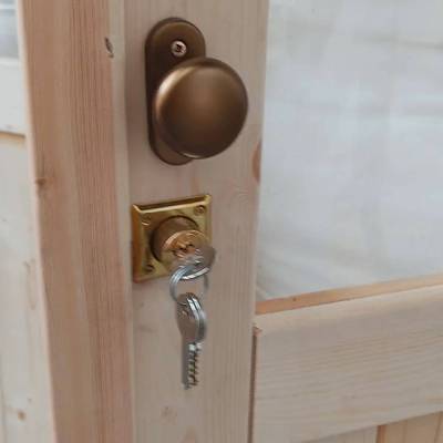 Casetta in legno 2,5x2,5 Per Attrezzi Willa con porta doppia finestrata 249x249 cm